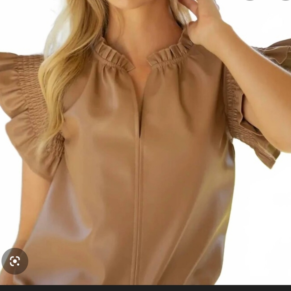 VOY Ivory Faux Leather‎ Blouse with gather details Size L